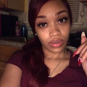 Meet your Posher, Candace